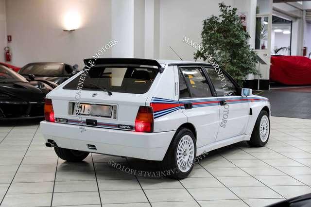 Lancia Delta HF INTEGRALE "MARTINI 5"|1 OF 400|TARGA "MI"