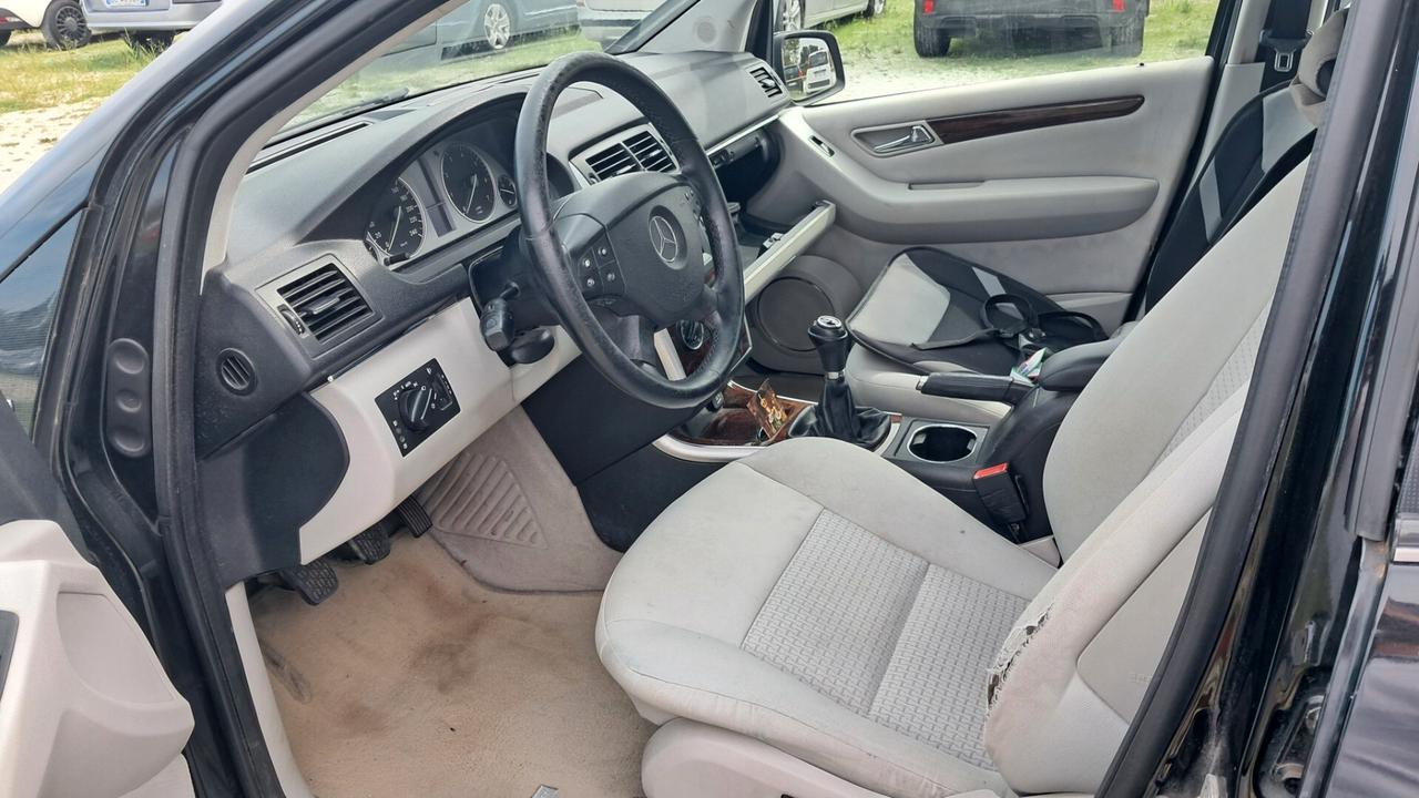 Mercedes-benz B 170 NGT BlueEFFICIENCY Chrome XCommercianti