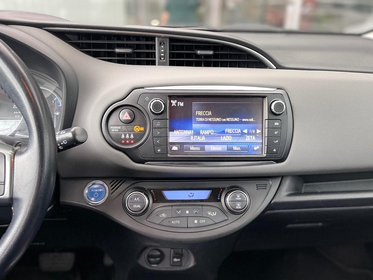 Toyota Yaris 1.5 Hybrid 75CV E6 Automatica - 2015