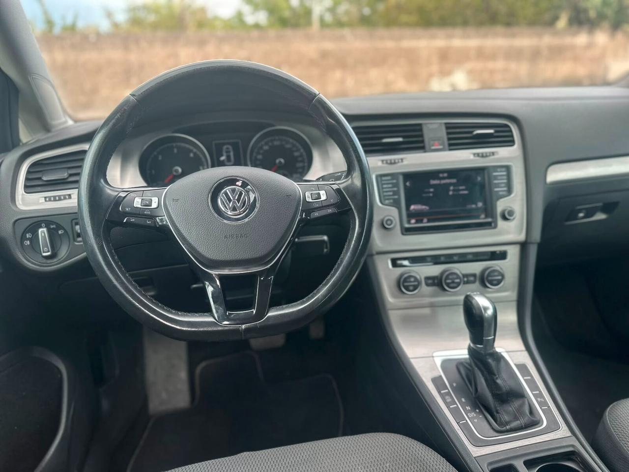 Volkswagen Golf 1.6 TDI DSG