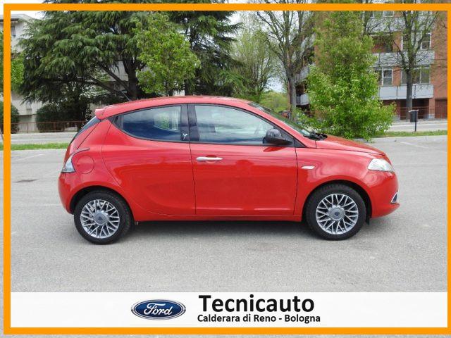 LANCIA Ypsilon 1.2 69 CV 5 porte S&S Gold *NEOPATENTATO*