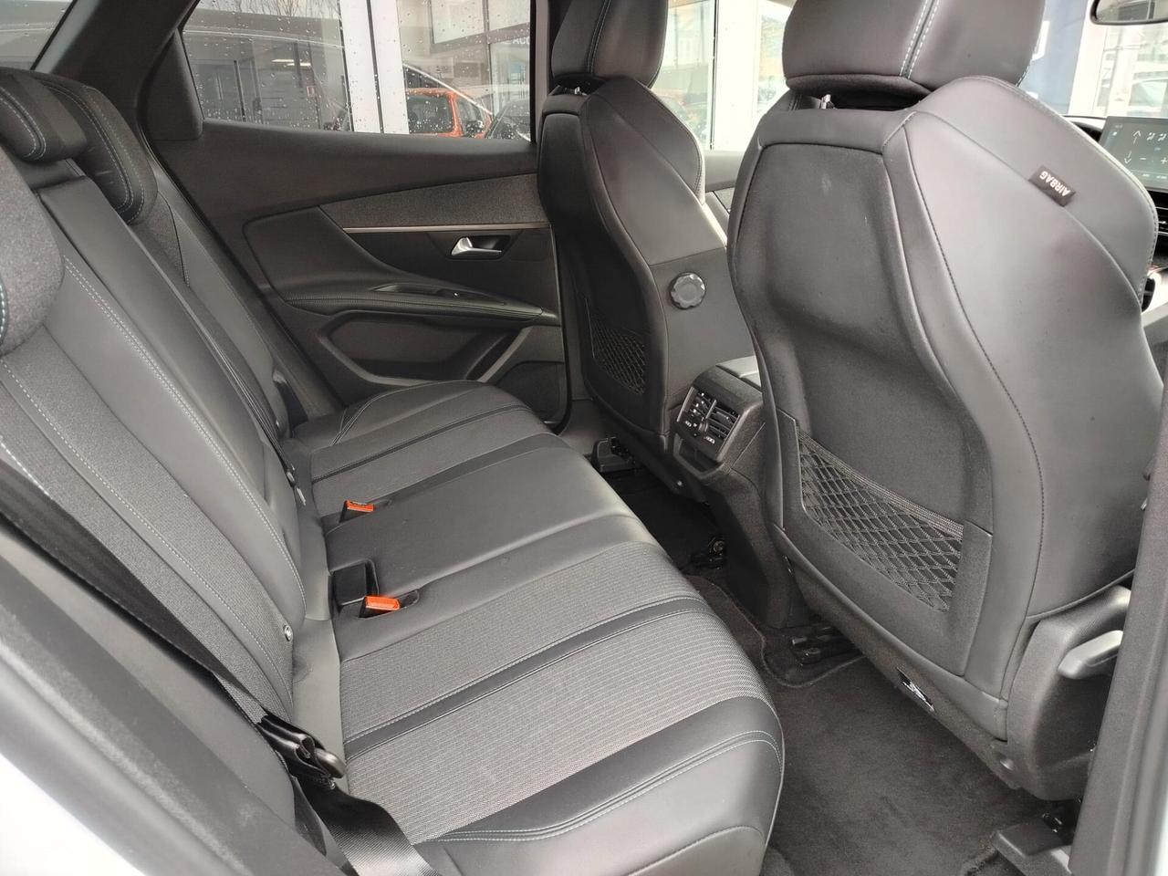 Peugeot 3008 BlueHDi 130 S&S EAT8 Allure Pack