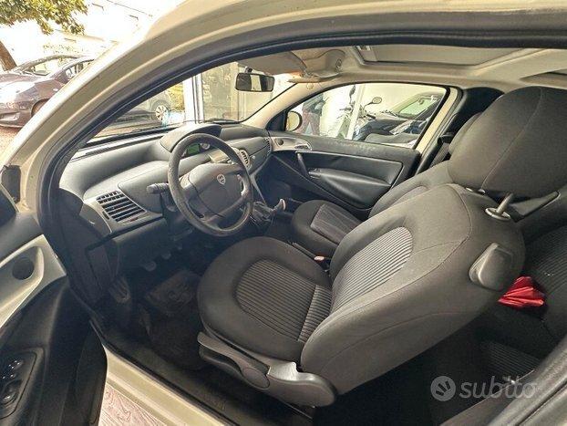 LANCIA Ypsilon 2 serie Ypsilon 1.2 Platino