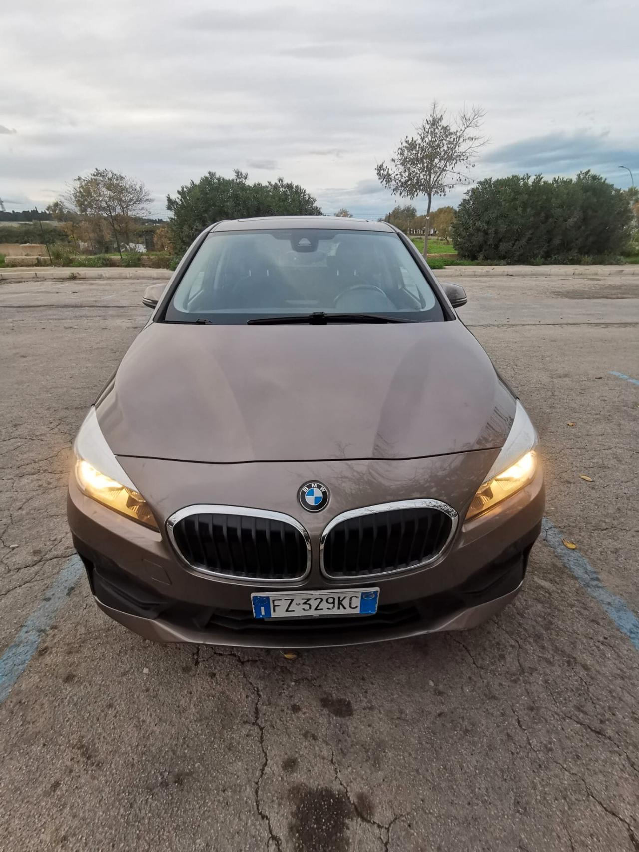 Bmw 216 Active Tourer Luxury autom. 12/2019