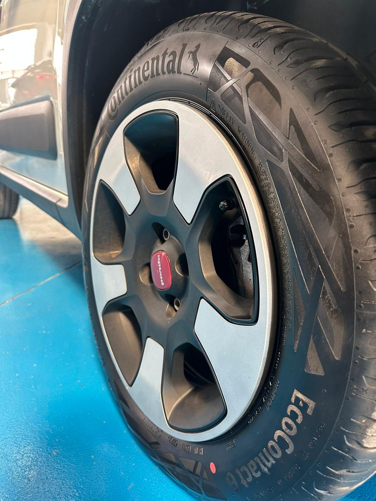 Fiat Panda CROSS 1.0 hybrid 2024 km aziendale