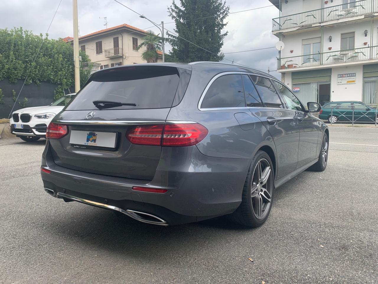 Mercedes-benz E 220 d S.W. Auto Premium Plus AMG line