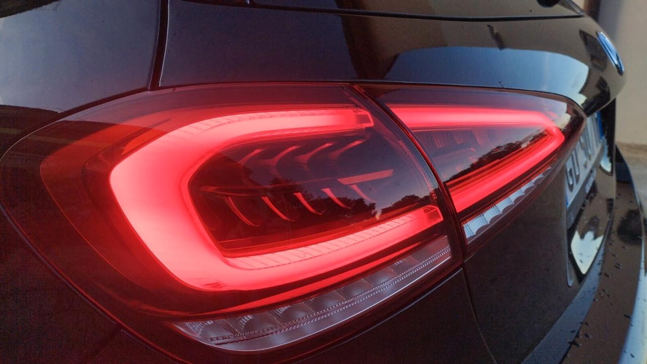 Mercedes-benz A 180 d Edition AMG line