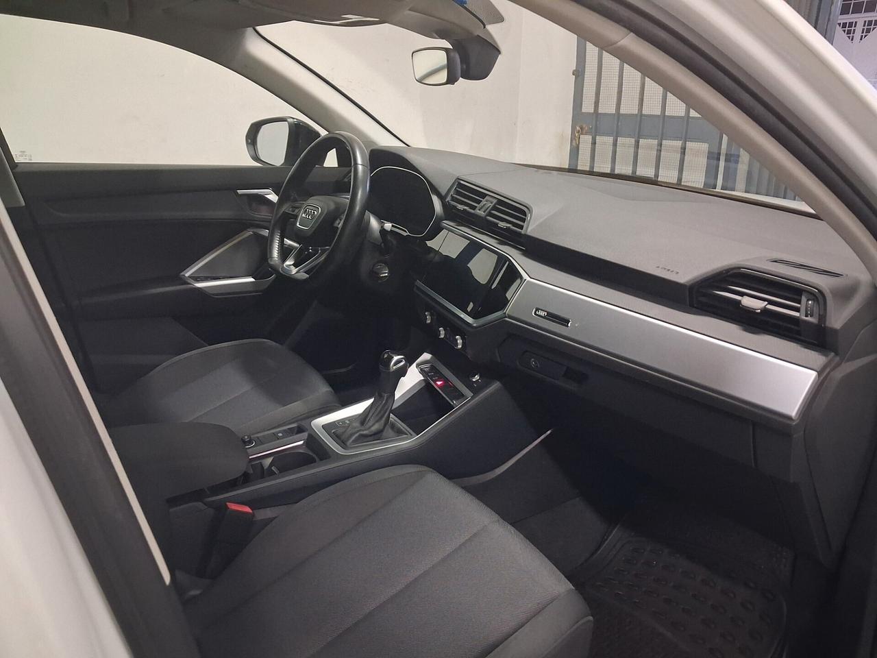 Audi Q3 35 TDI S tronic line edition 2021 Sportback