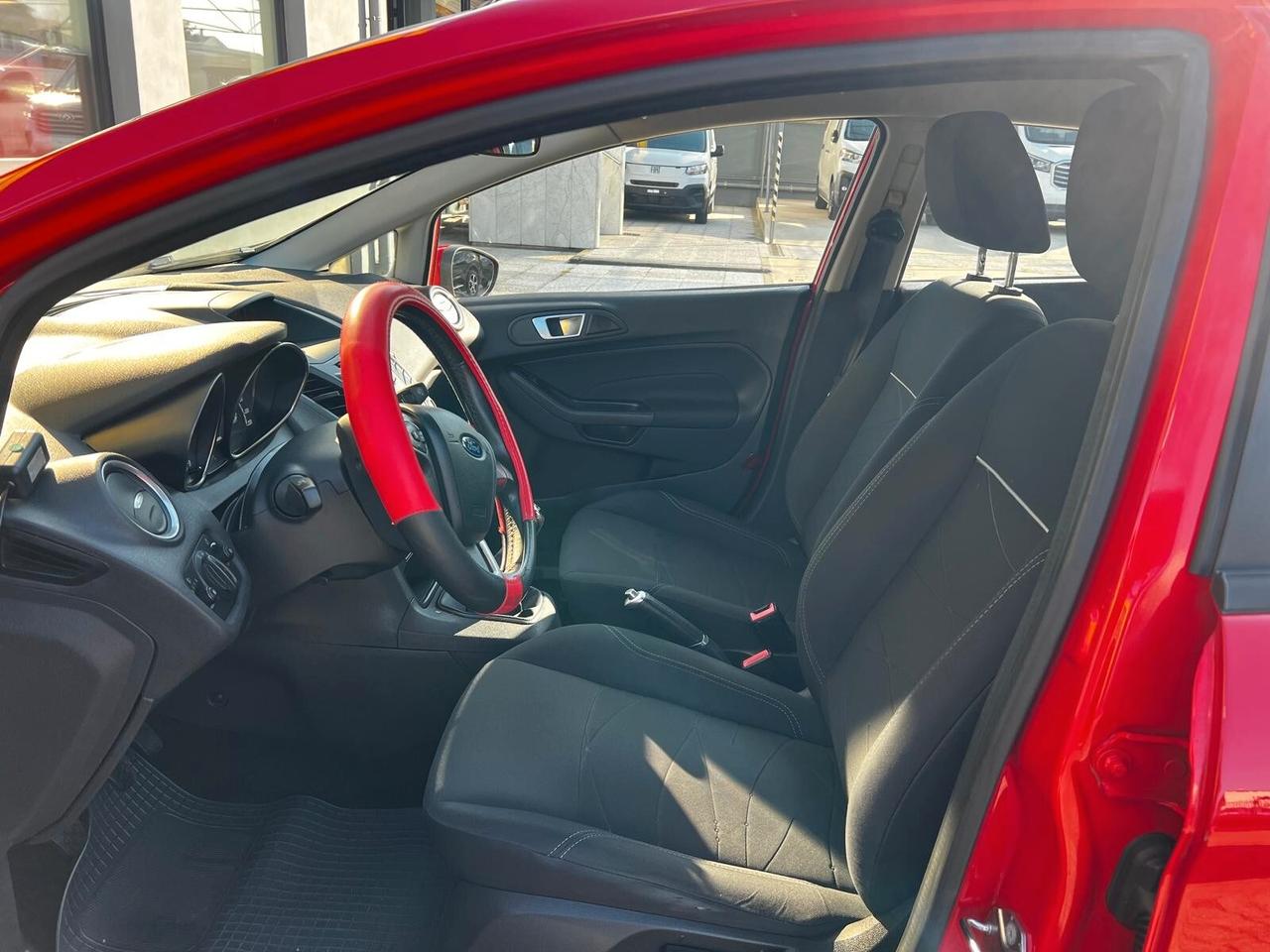 FORD Fiesta 6ª serie Fiesta 1.4 5p. Bz.- GPL T...