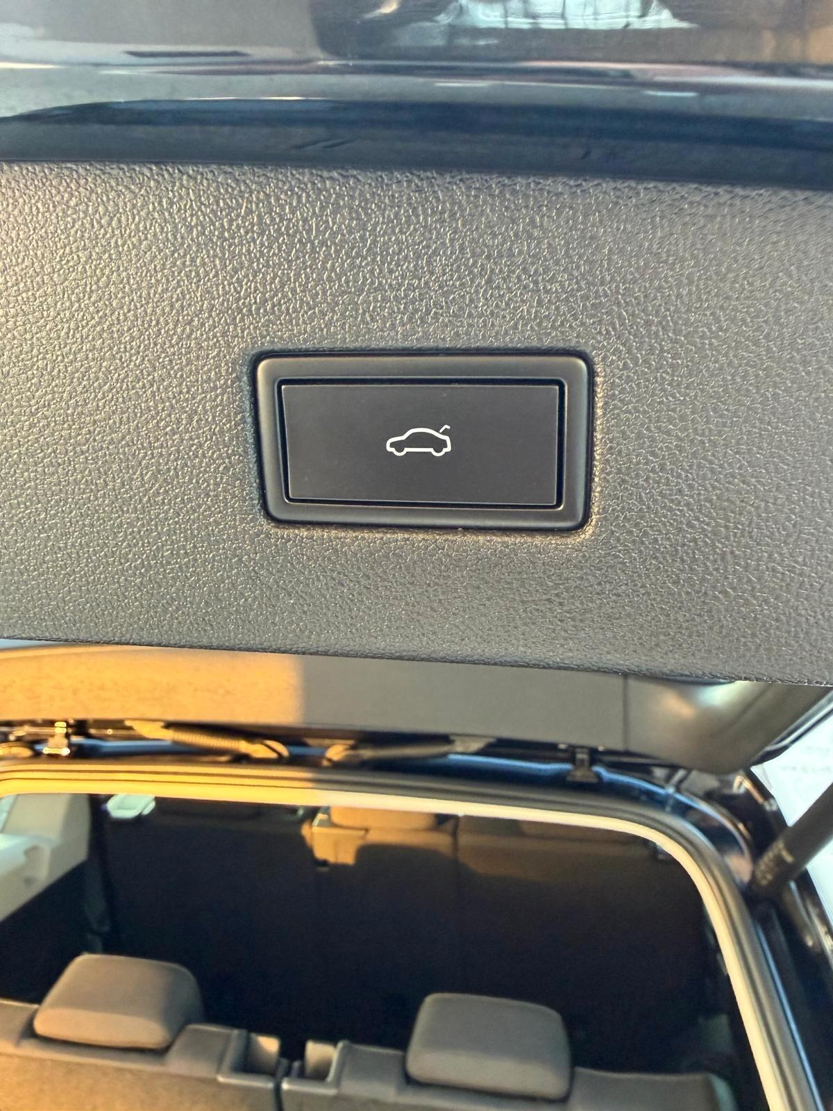 Volkswagen Tiguan Allspace 2.0 TDI SCR DSG Elegance 7 posti TETTO APRIBILE