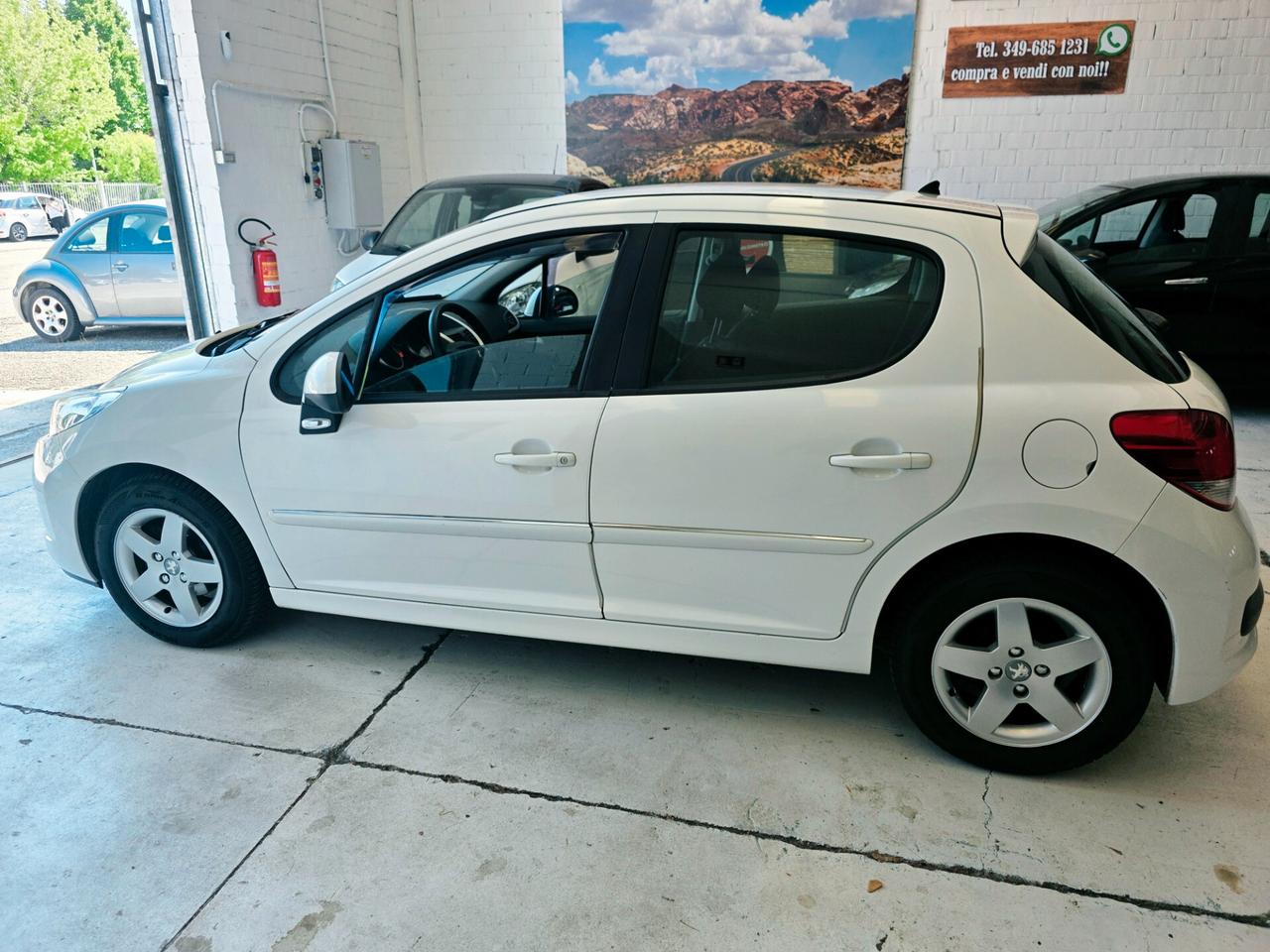 Peugeot 207 Plus 1.4 8V 75CV 5p. ECO GPL