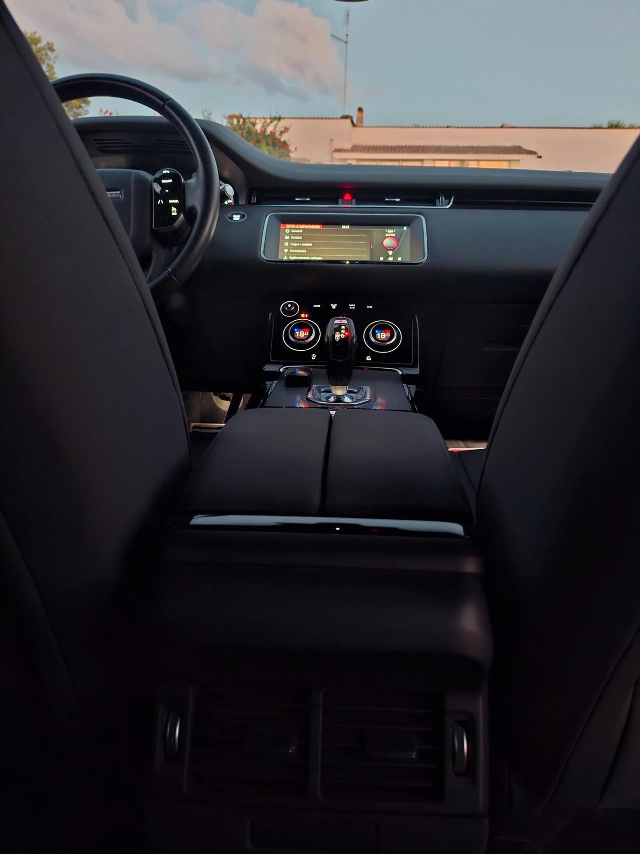 L. R. RANGE ROVER EVOQUE*R-DYNAMIC*TOTAL BLACK*LED*