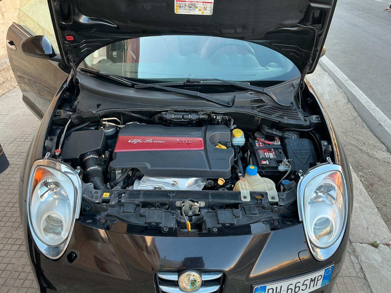 Alfa Romeo MiTo 1.6 JTDm 16V Distinctive Sport Pack