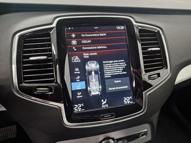 Volvo XC90 D5 AWD Geartronic 7 posti Momentum Euro 6 D-Temp
