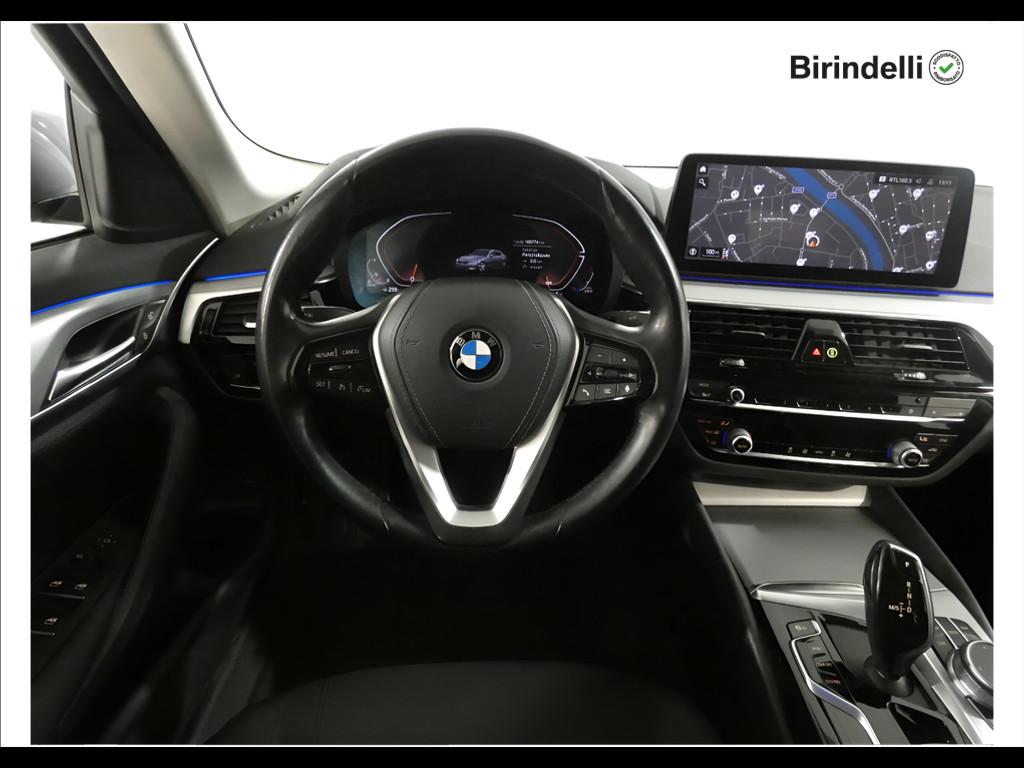 BMW Serie 5(G30/31/F90) - 520d 48V Business