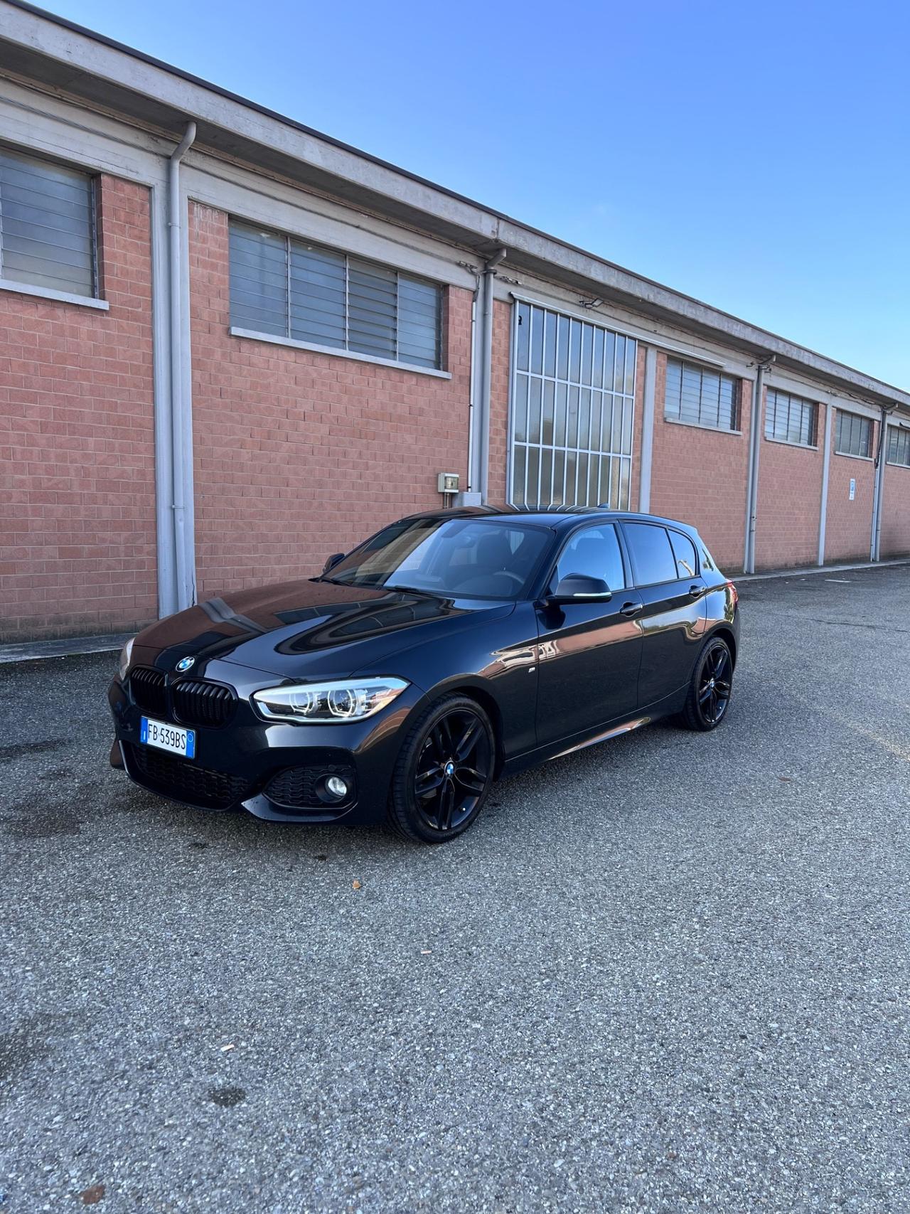 Bmw 116 116d 5p. Msport