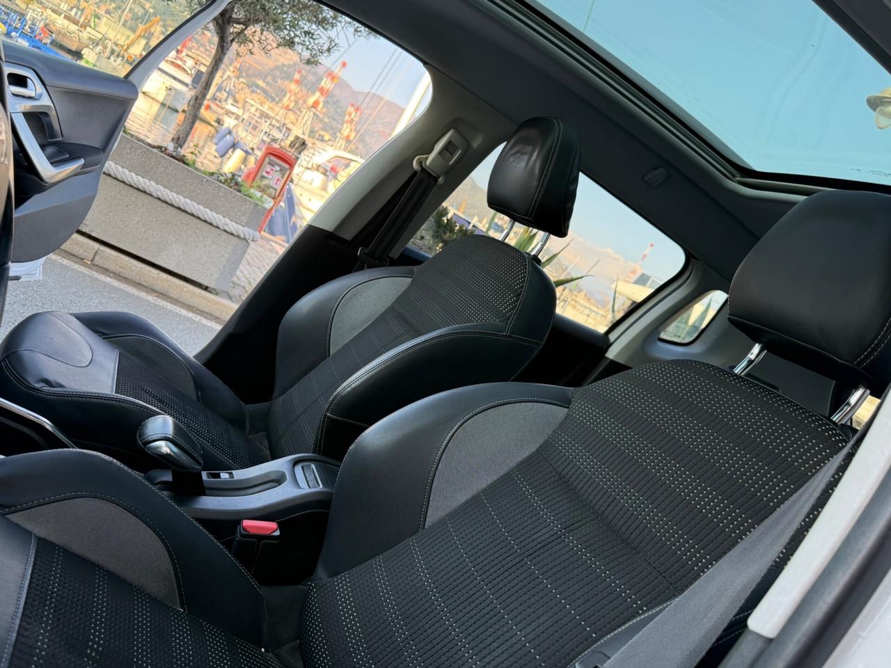 Peugeot 2008 1.6 e-HDi 92 CV -Allure -AUTOMATICA