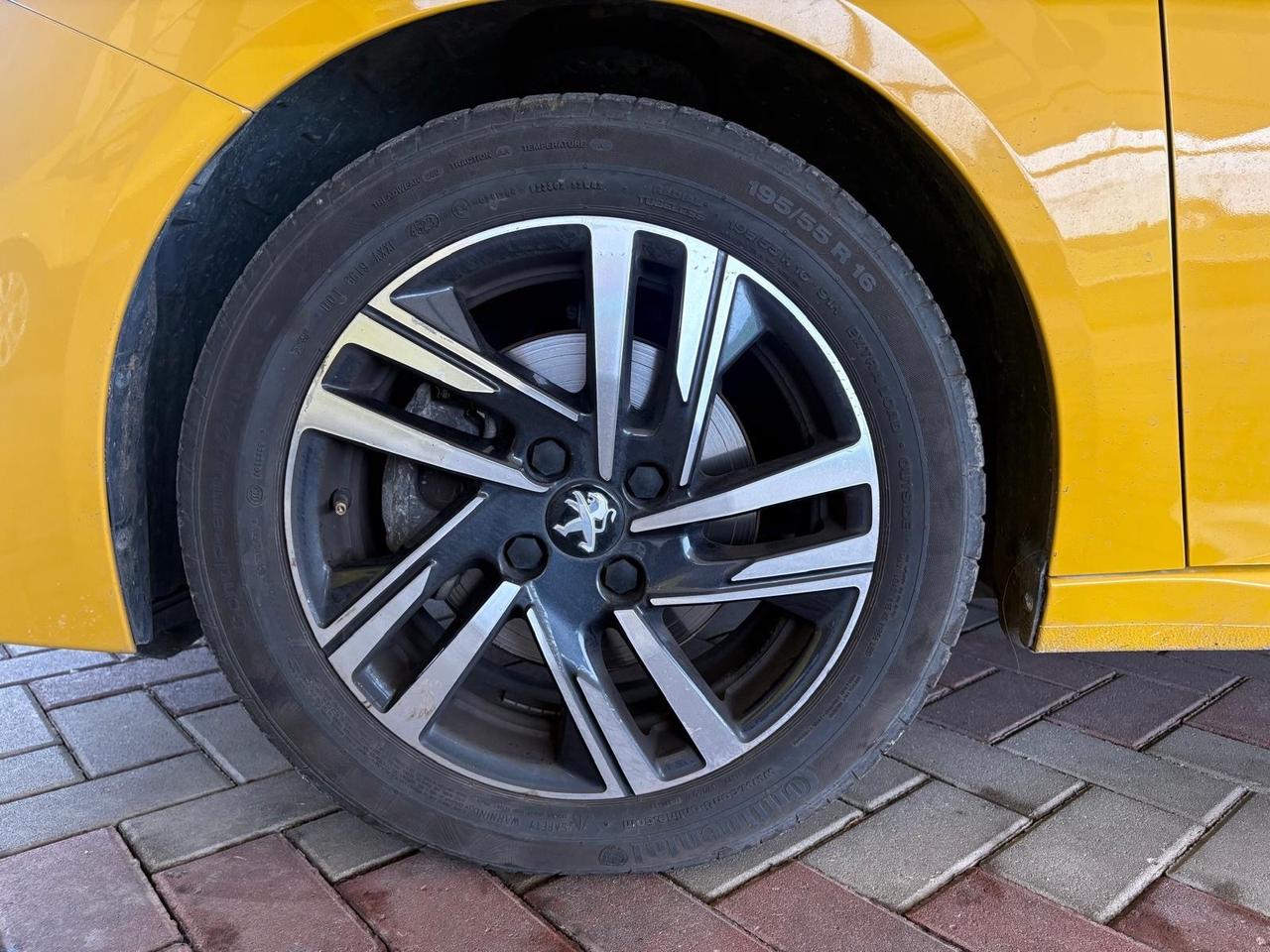 Peugeot 208 PureTech 100 Stop&Start 5 porte Active