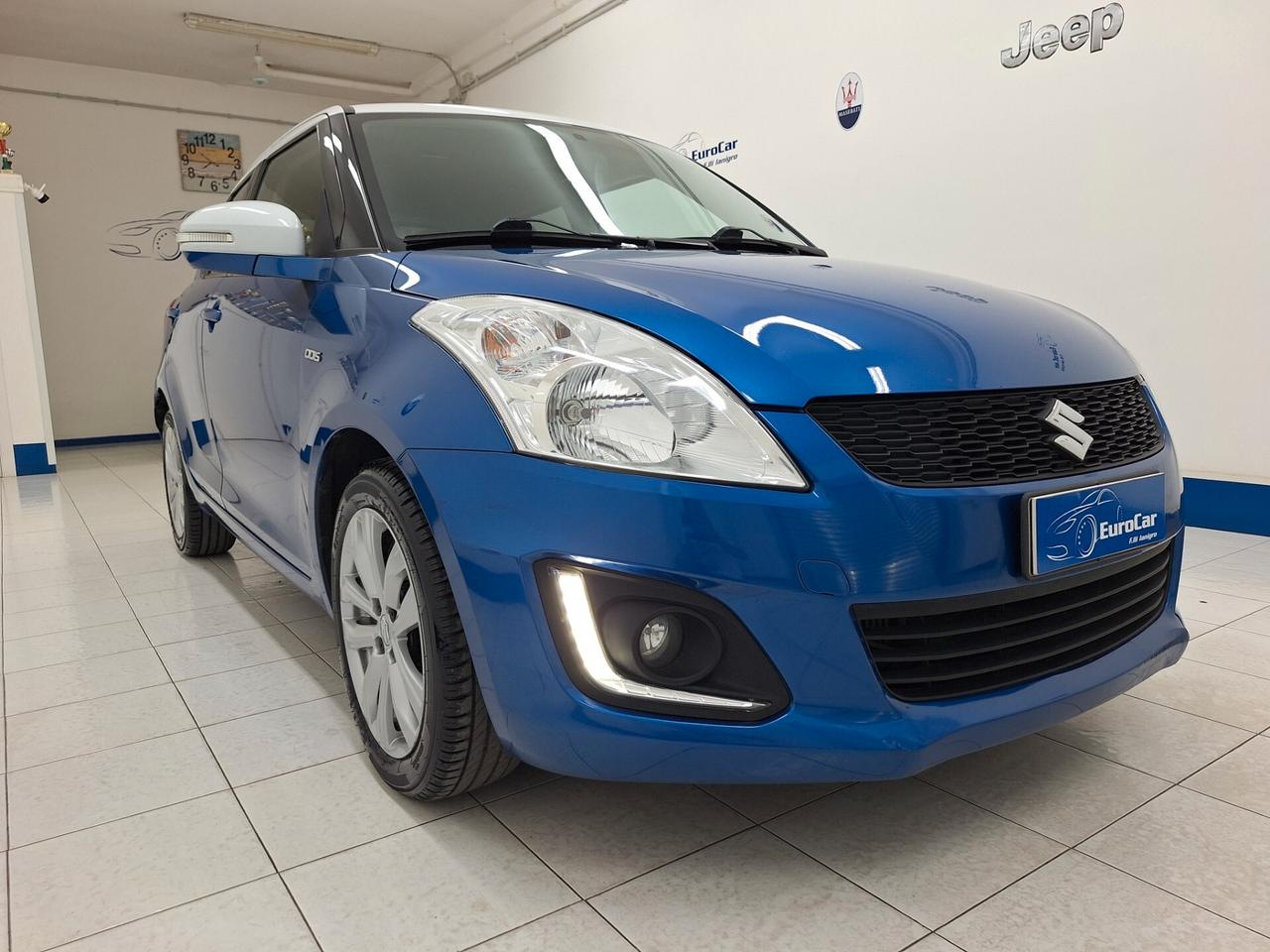 Suzuki Swift 1.3 DDiS 75cv B-Top Bi-Color