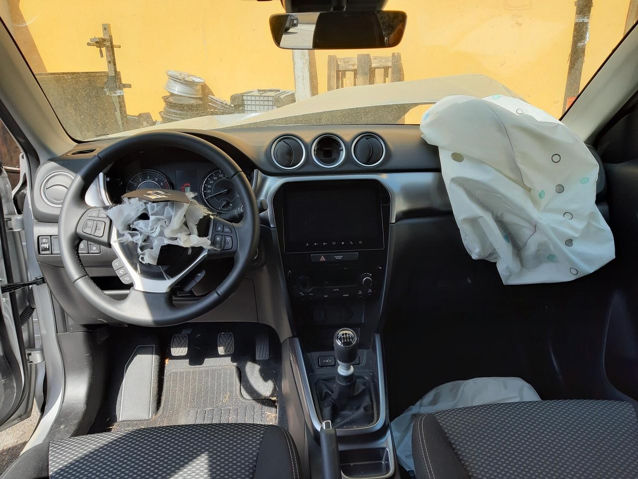 Suzuki Vitara 1.4 Hybrid Cool+