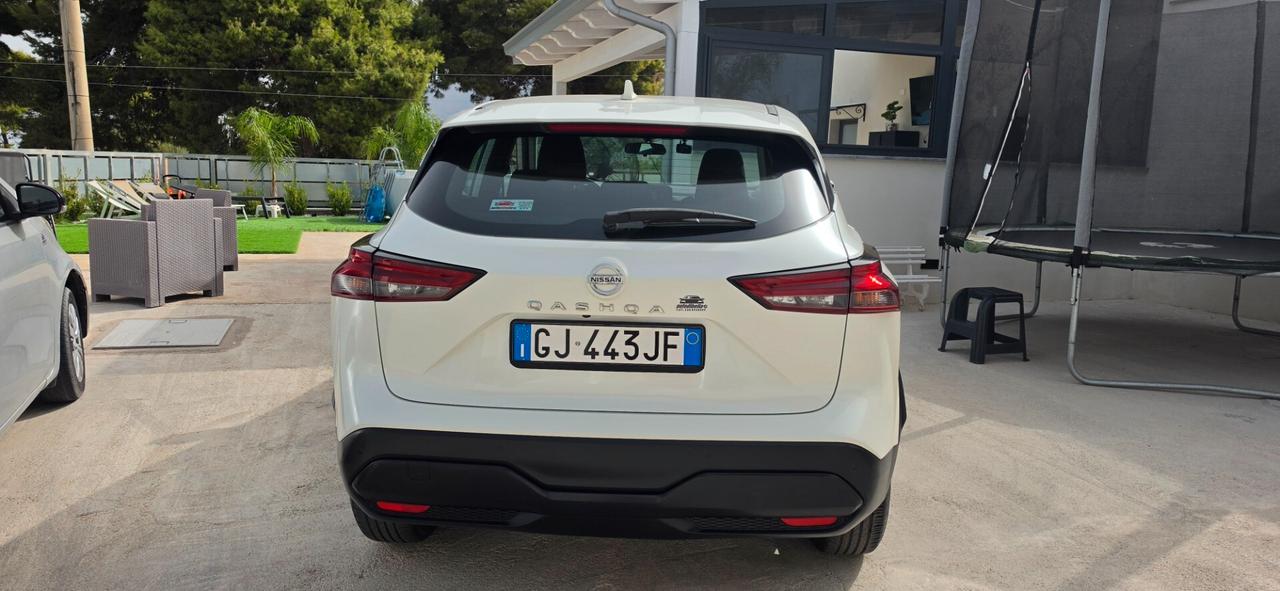 Nissan Qashqai MHEV 140 CV Business