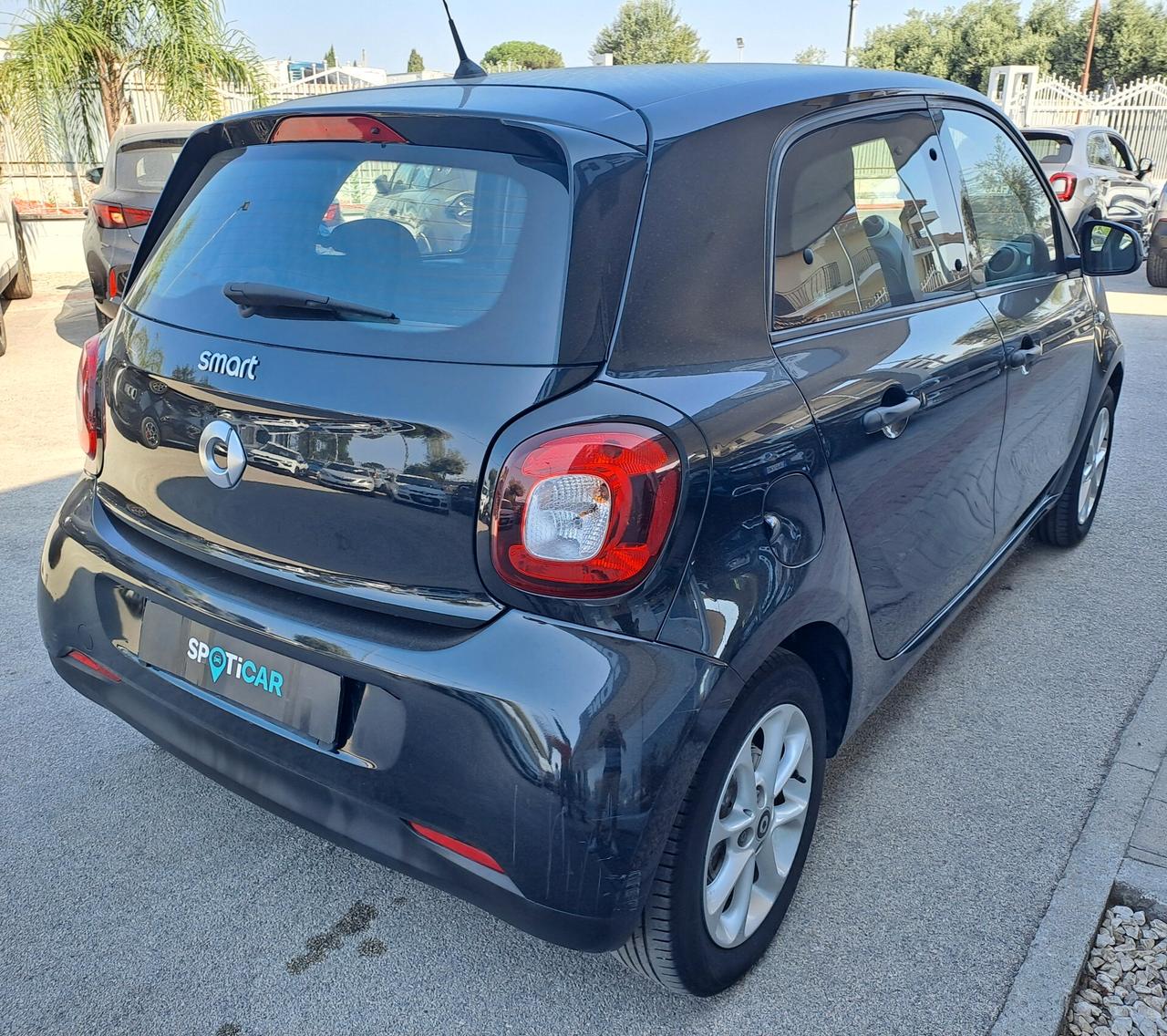 Smart ForFour 70 1.0 Youngster Benzina-GPL