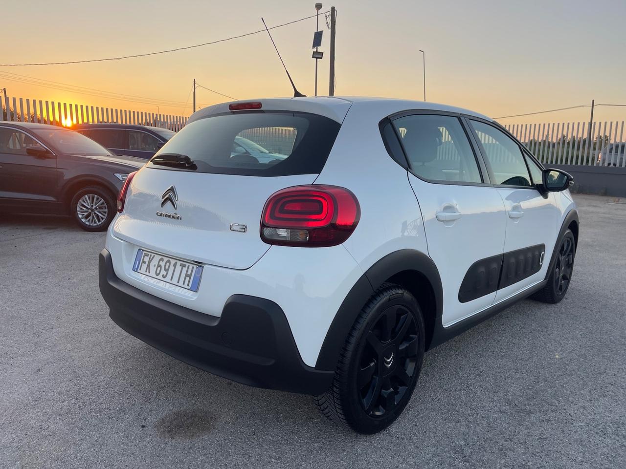 CITROEN C3 1.6 HDI 75CV SHINE FULL LED NEW MOD 17
