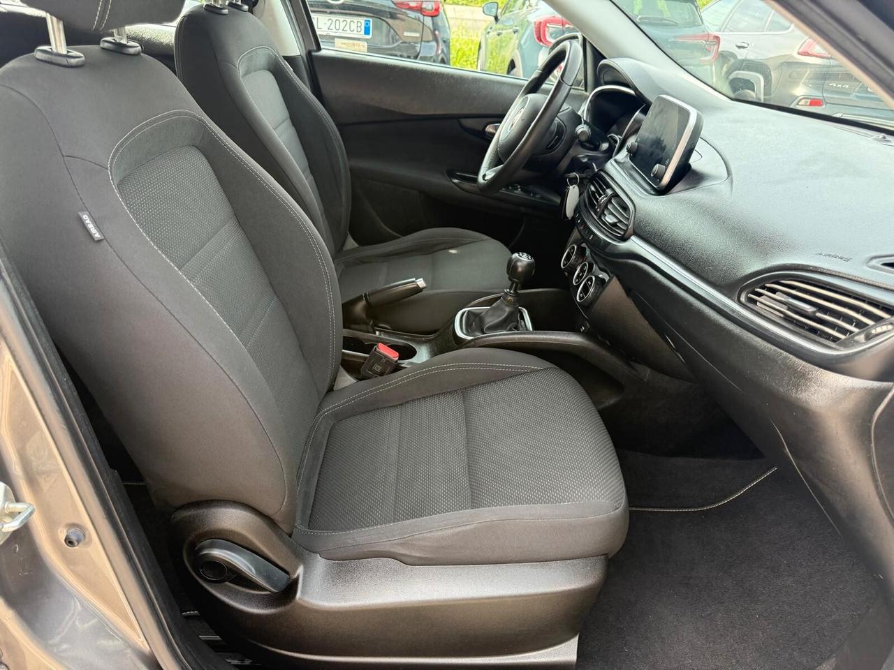 Fiat Tipo 1.6 Mjt S&S SW Lounge