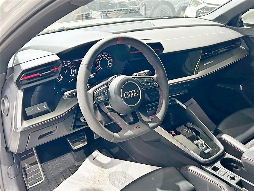 Audi RS3 Sportback 2.5 tfsi quattro s-tronic