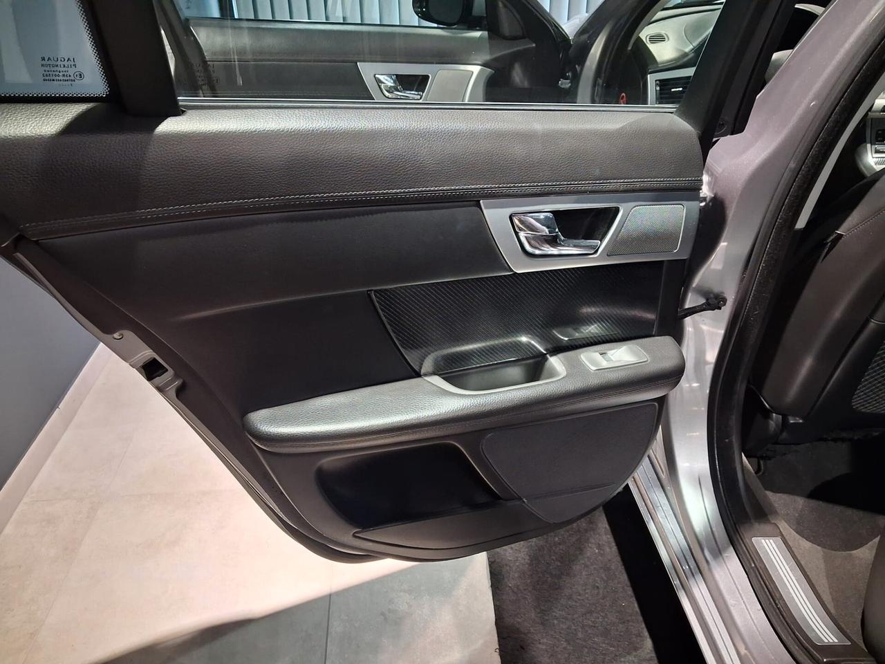 Jaguar XF 2.2 D 200 CV Premium Luxury