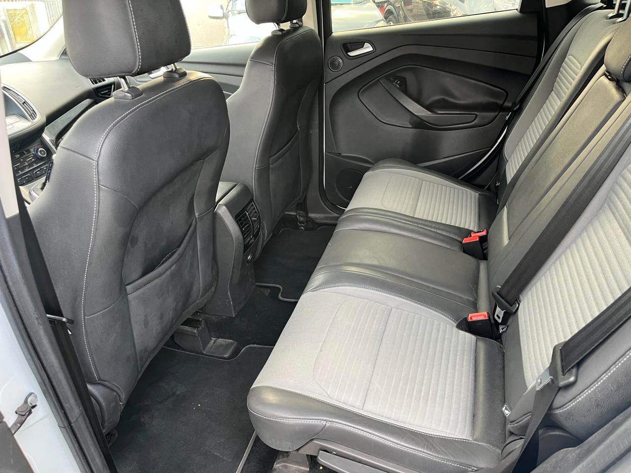 FORD KUGA 1.5 BZ 120CV - OK NEOPATENTATI