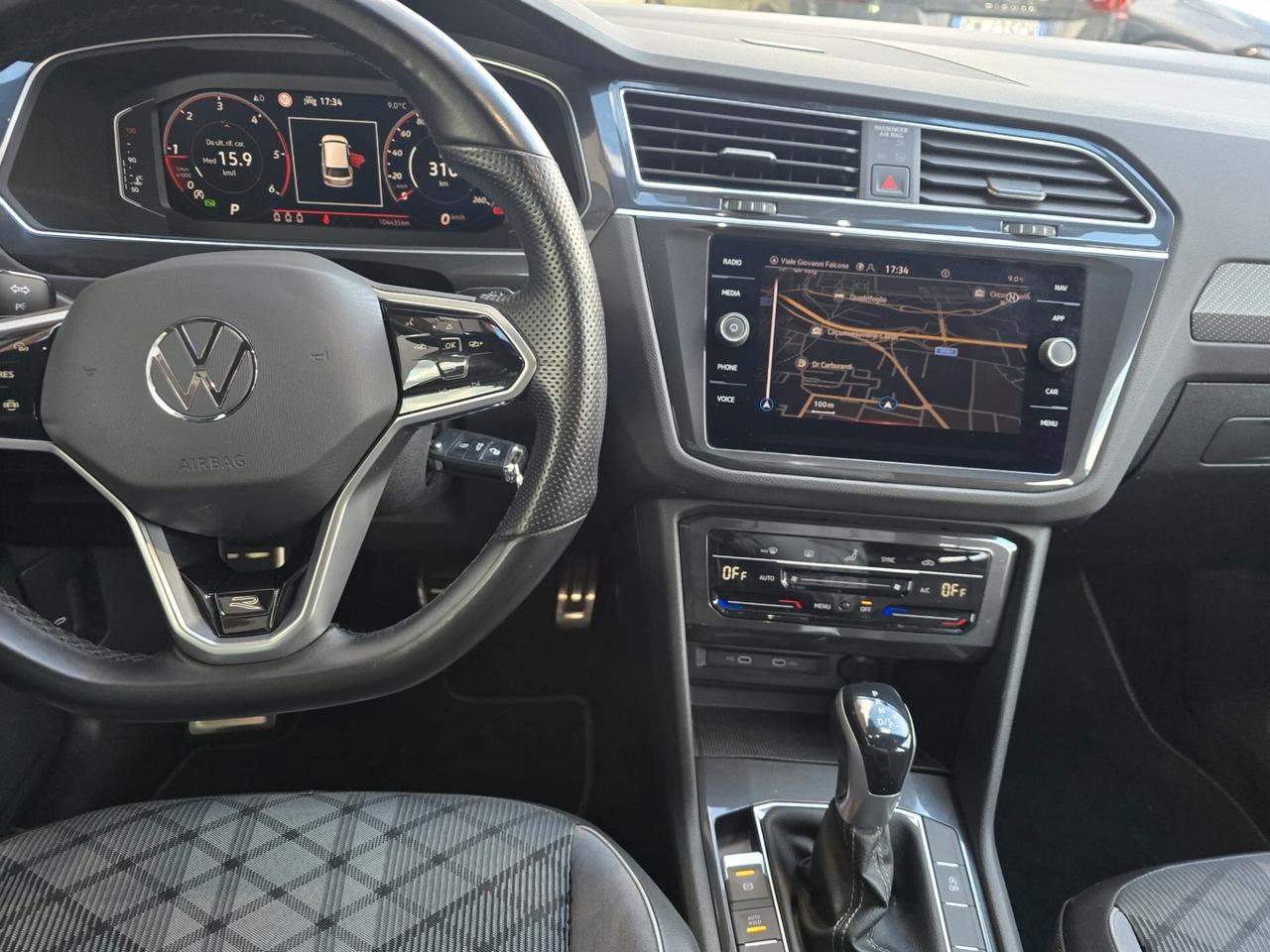Volkswagen Tiguan 2.0 TDI 150 CV SCR DSG R-Line