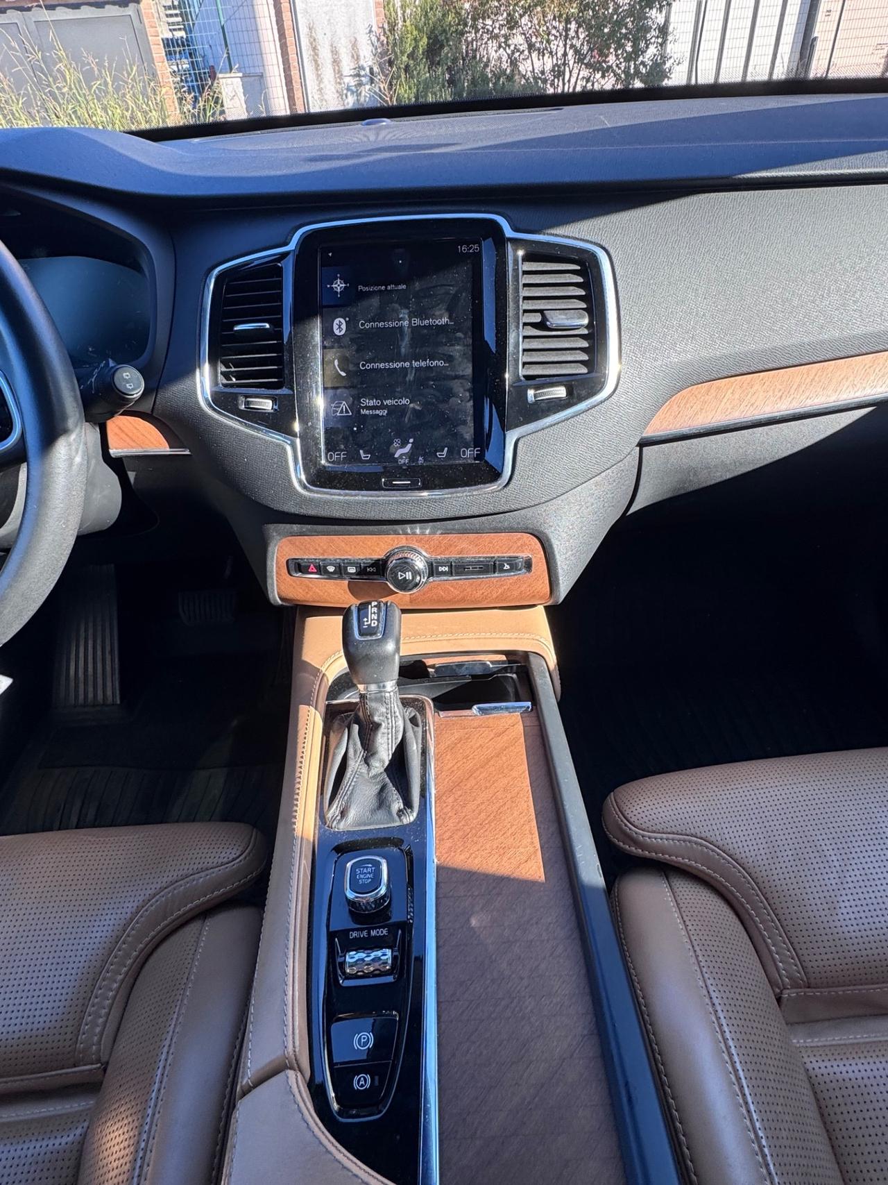 Volvo XC 90 XC90 D5 AWD Geartronic Inscription