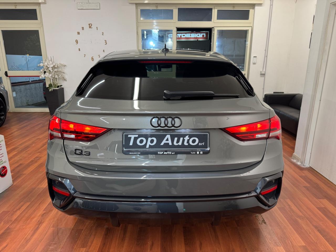 AUDI Q3 SPB 35 TDI S TRONIC IDENTITY BLACK