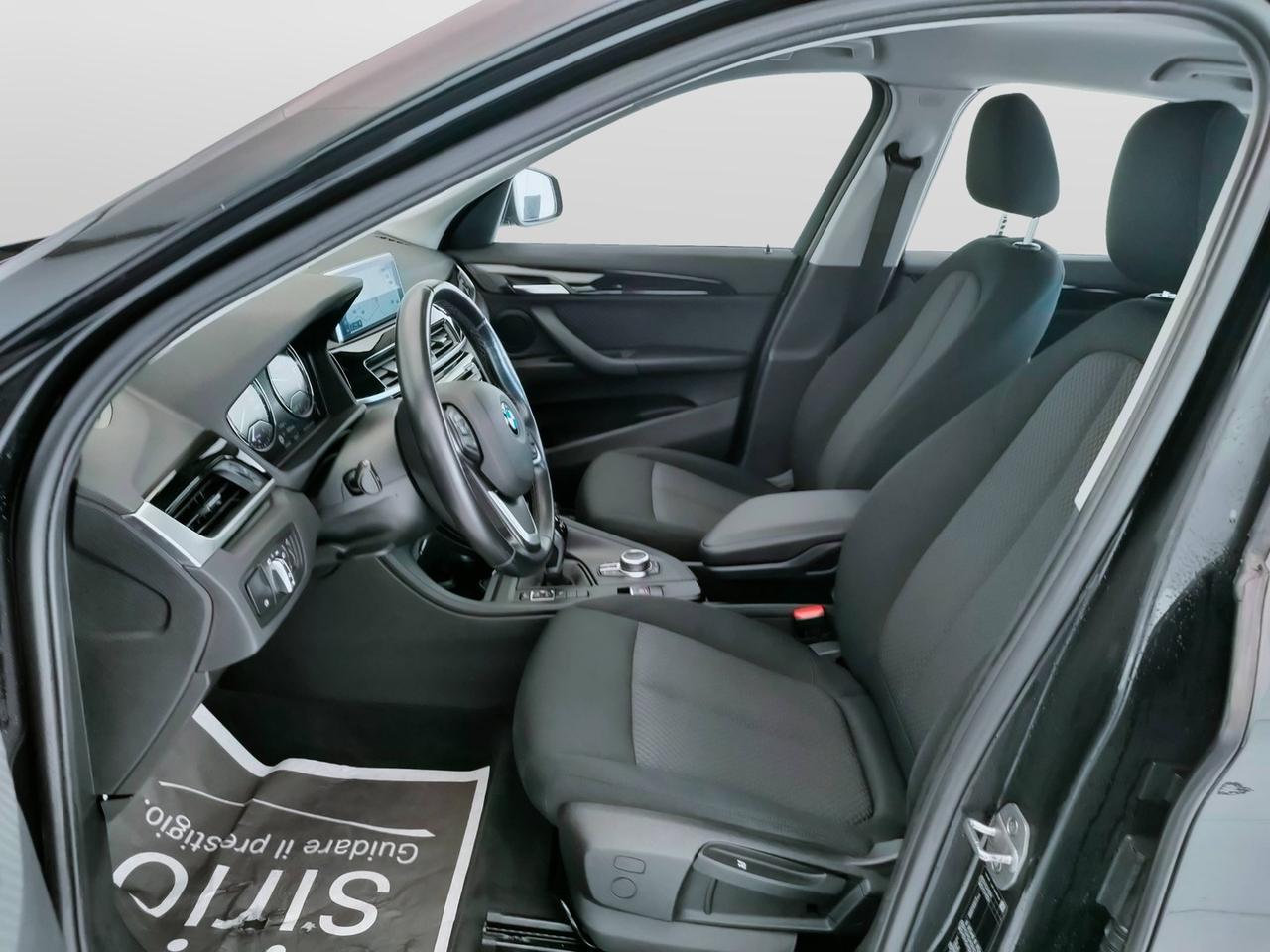 BMW X1 F48 2019 - X1 sdrive18d Advantage