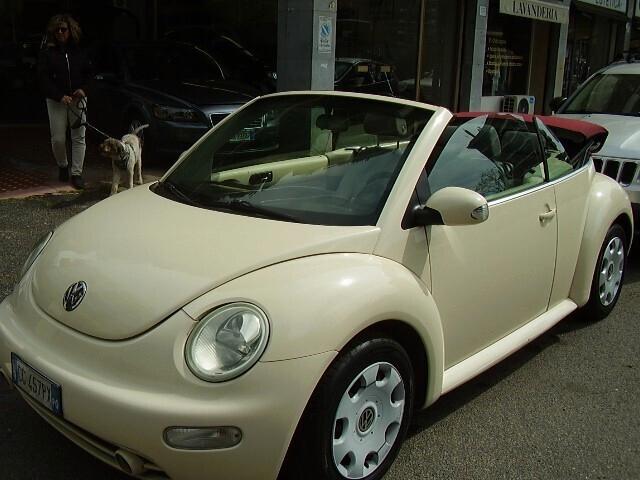 Volkswagen New Beetle 1.4 Cabrio GPL NEOPèATENTATI