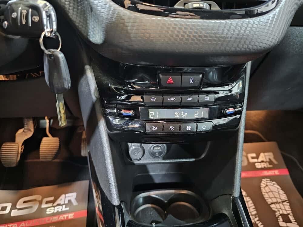 Peugeot 2008 1.6 BlueHDi 100cv Allure