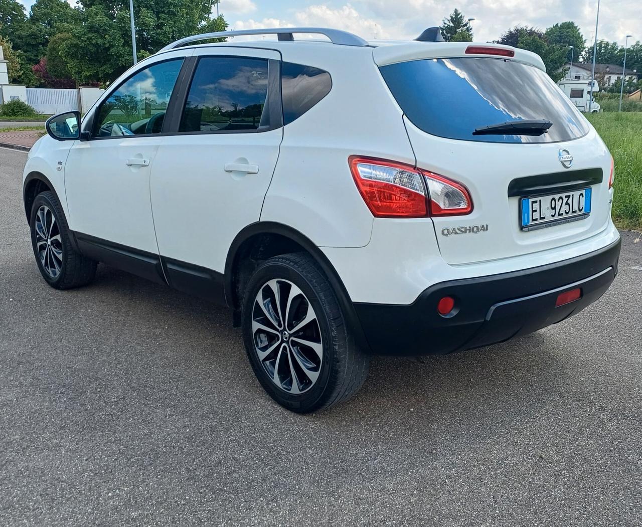 Nissan Qashqai 1.5 dCi DPF Tekna