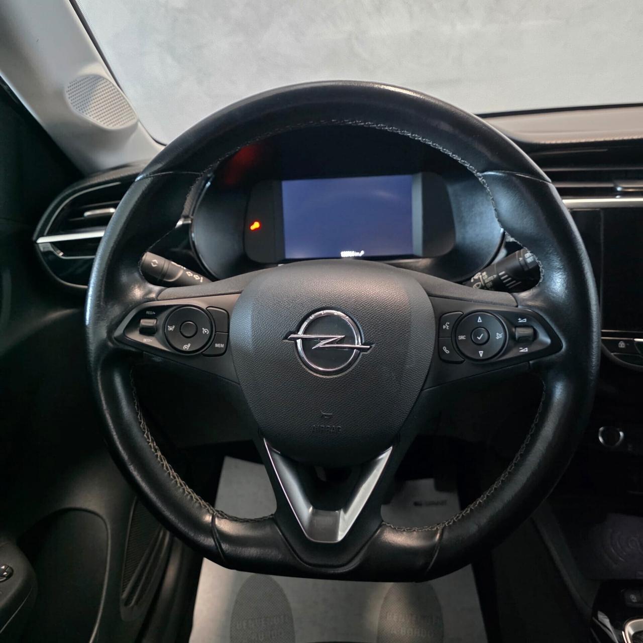 Opel Corsa NEOPATENTATI