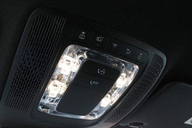 MERCEDES-BENZ A 180 dAutomatic AMGLine Premium Night Edition Uniprop.