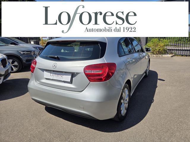 MERCEDES-BENZ A 200 d Business