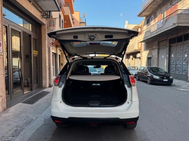 Nissan X-Trail 1.6 dCi 2WD Tekna