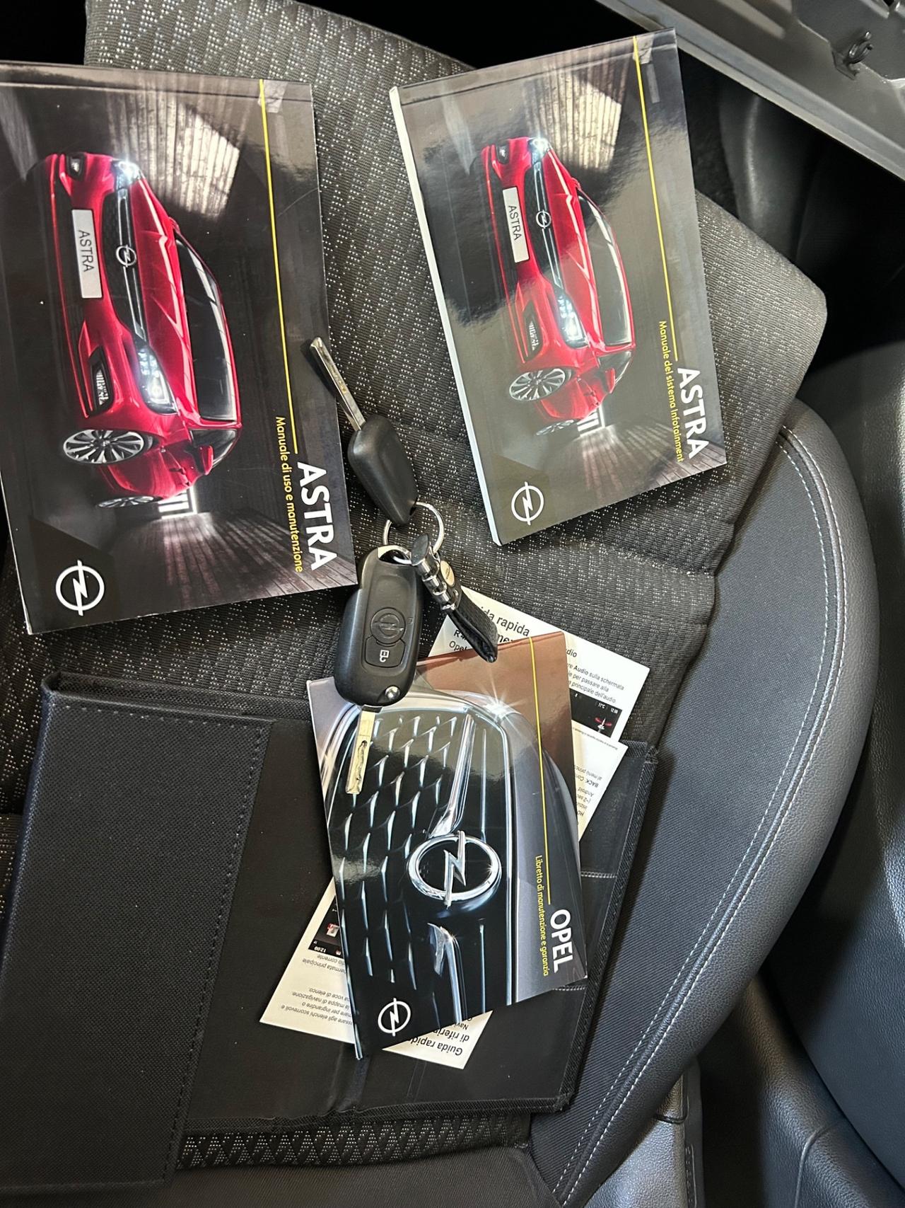 Opel Astra 1.6 CDTi 136CV aut. Sports Tourer Innovation