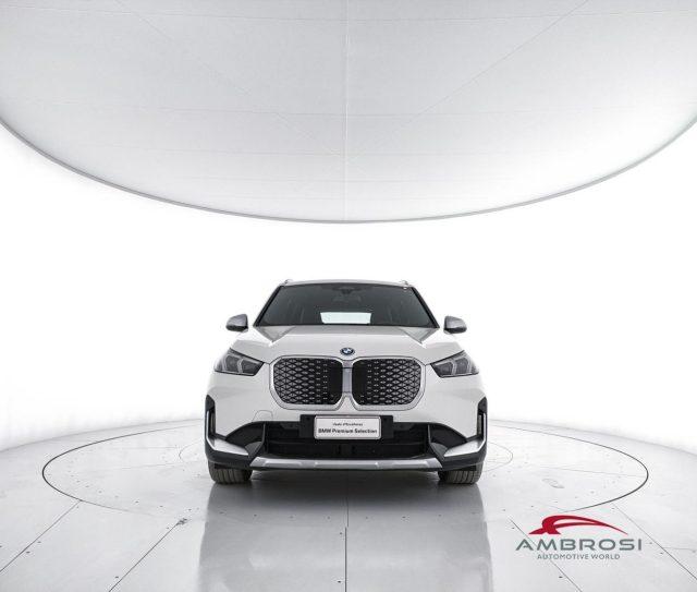 BMW X1 iX1 edrive 20 X-Line