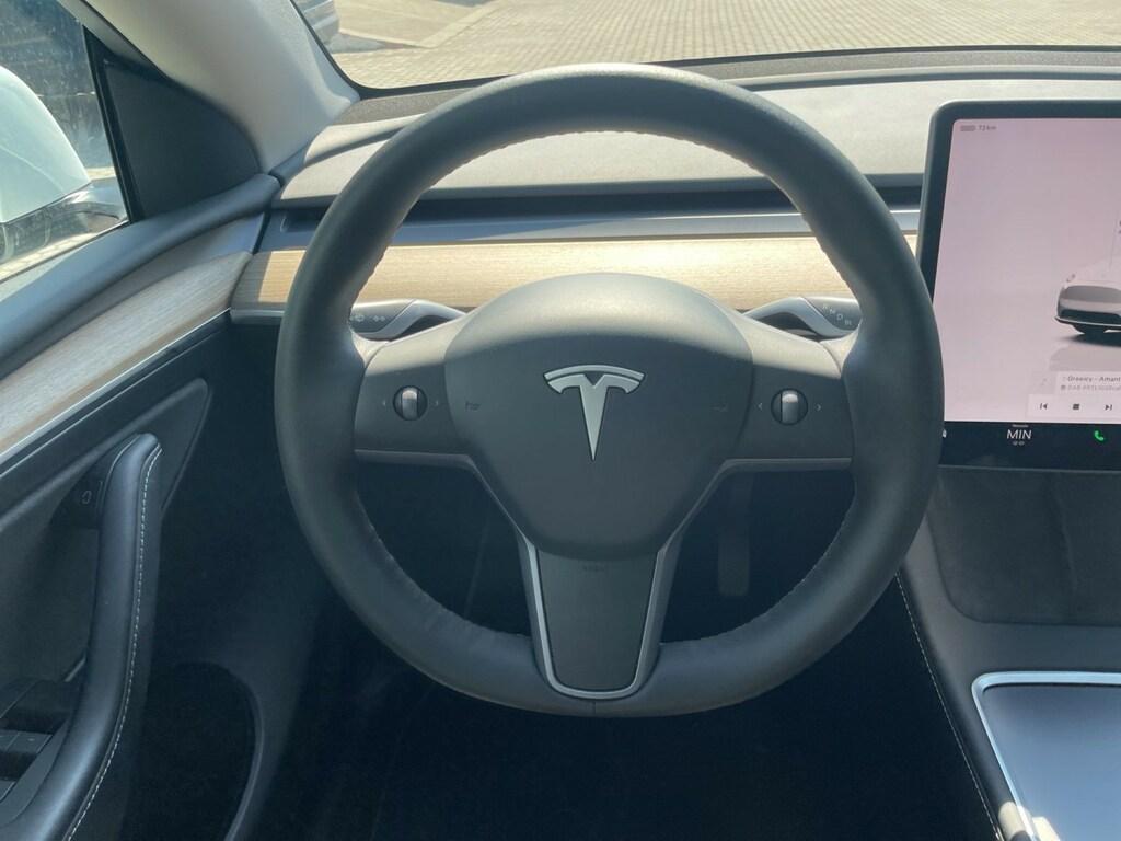 Tesla Model Y Dual Motor Long Range AWD