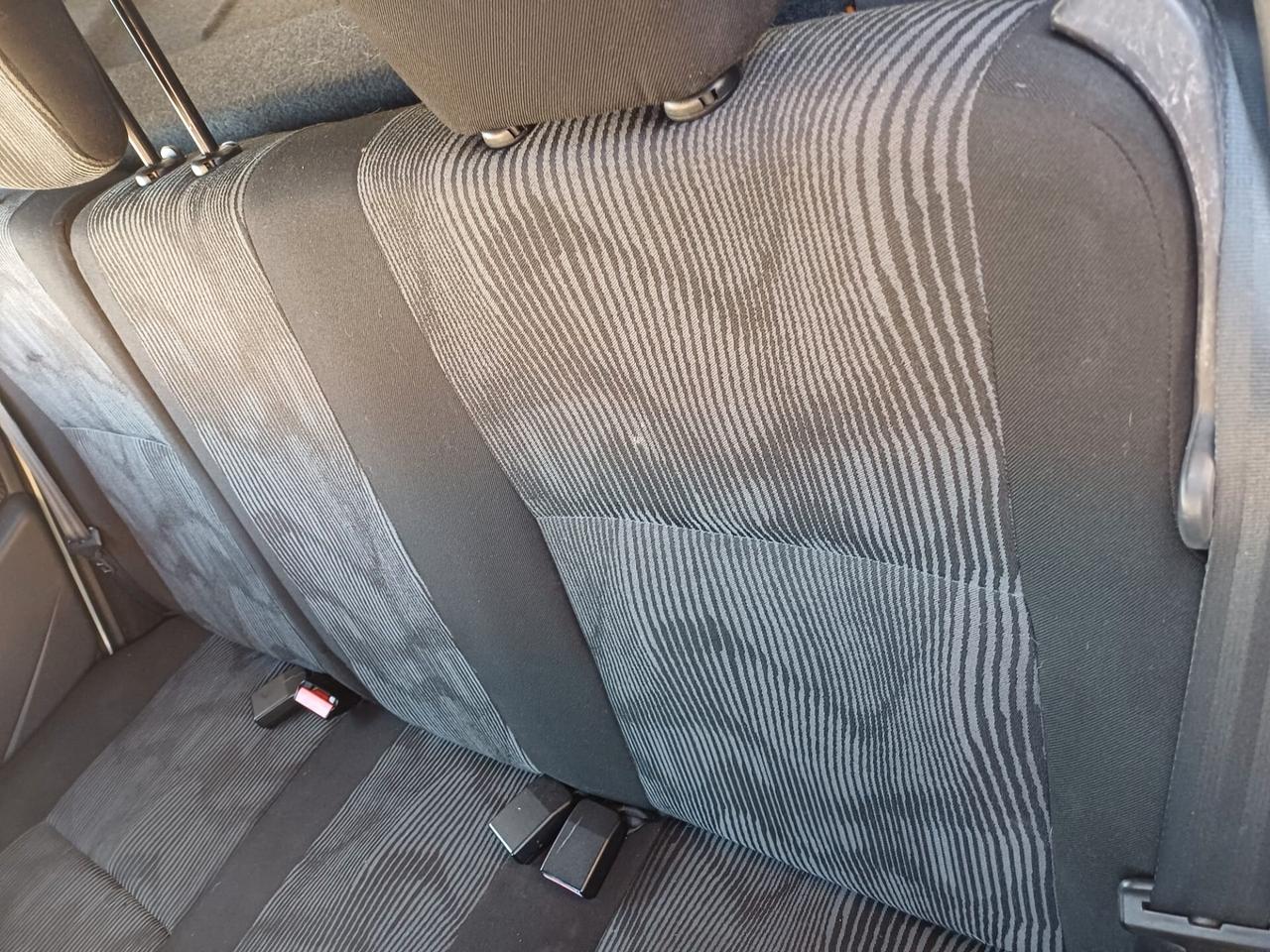 Dacia Sandero GPL DI SERIE Laureate - 2010