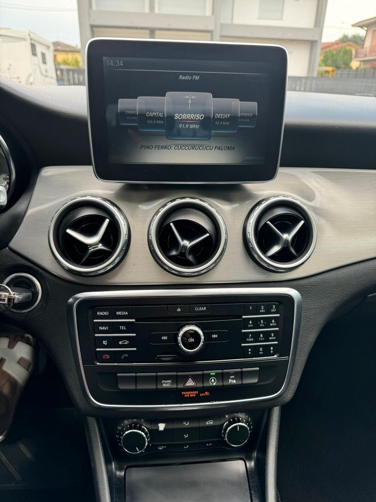 Mercedes-benz GLA 200 GLA 200 d Automatic Premium