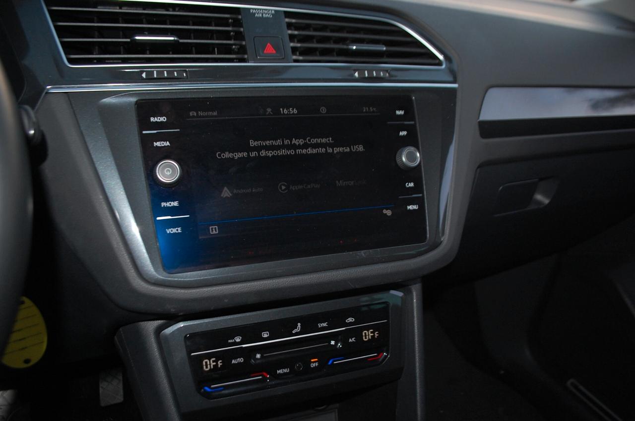 Volkswagen Tiguan 2.0 tdi Elegance 150CV DSG 4Motion Uff Italy Led