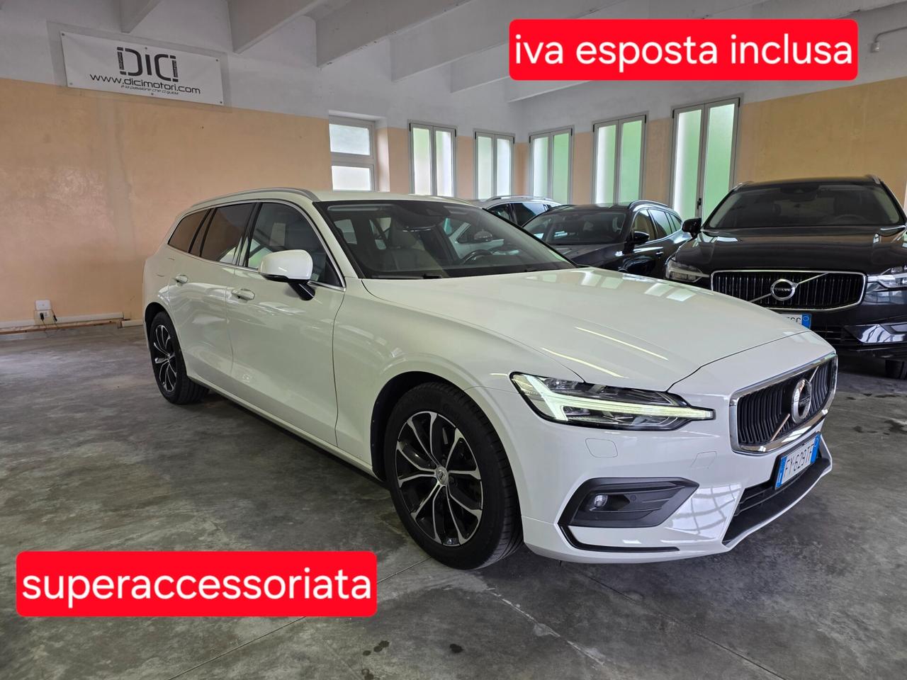 Volvo V60 D4 Geartronic gancio traino, uniproprietario, €6D