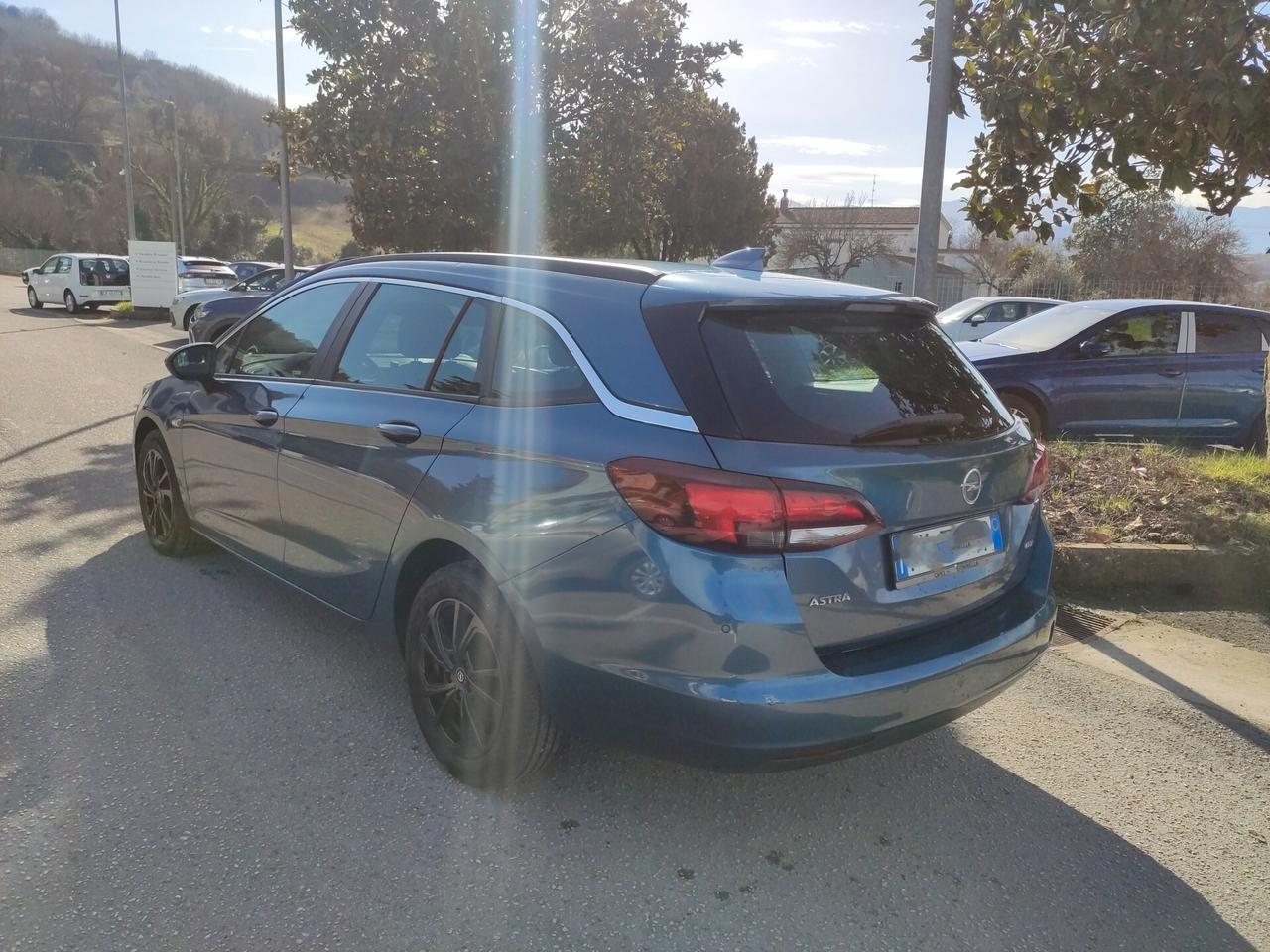 Opel Astra 1.6 CDTI 136CV 4 porte aut.